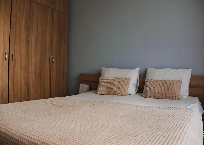 Rent 35 アパート ヴァルナ